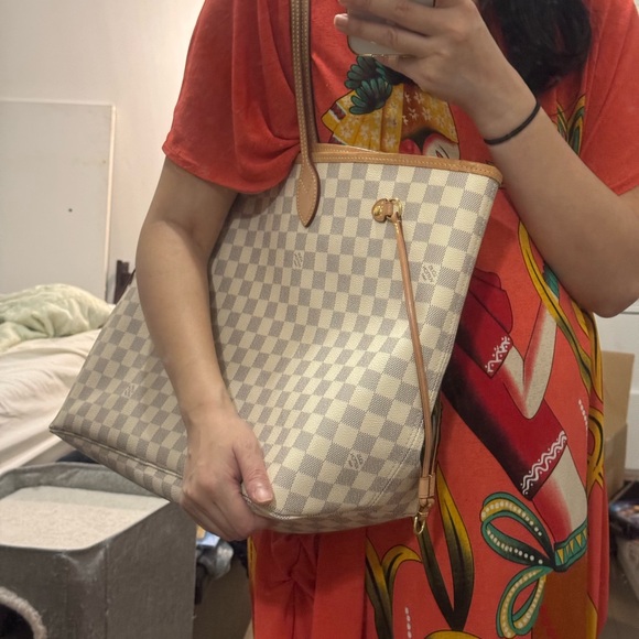 Louis Vuitton Authentic Damier Azure in Rose Ballerine Neverfull GM - Picture 13 of 13